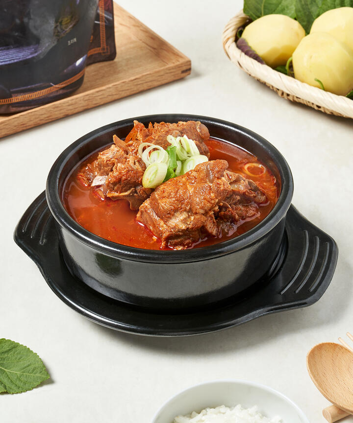 상품접근오류 - 현대식품관 [압구정 신미식당] 감자탕 (1kg)